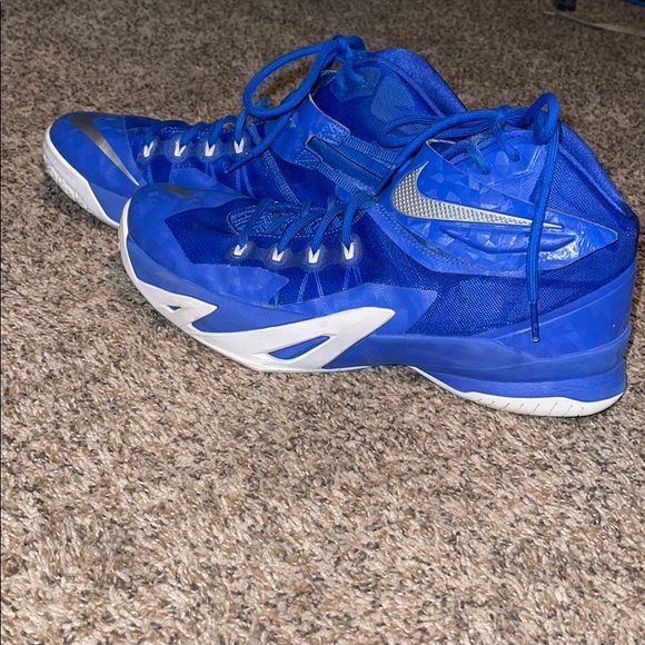 Nike lebron - Picture 1 of 1